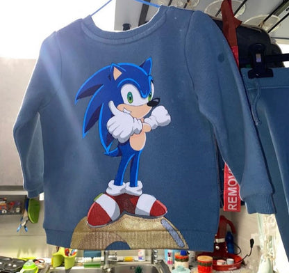 Tuta  "Vola con il Tuo Eroe" – Personalizza il Tuo Look di Avventura